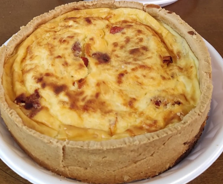 Quiche de Tomate Seco com Creme Cheese