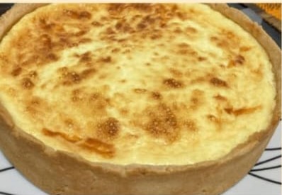 Quiche Tradicional, queijo parmesão e creme cheese
